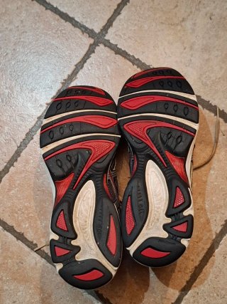 Scarpe Asics Nere e Oro Taglia 43.5