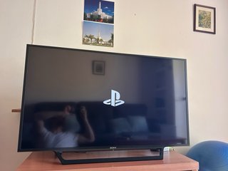 Playstation 4 en optimas condiciones.