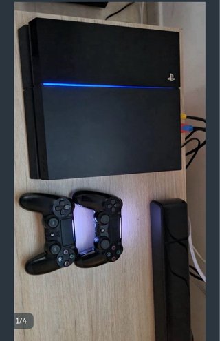 Playstation 4 en optimas condiciones.