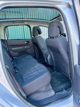 Peugeot 3008 2013