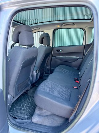 Peugeot 3008 2013