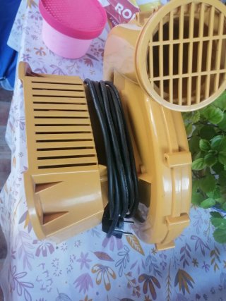 Inflador Eléctrico para Colchonetas FJ-25
