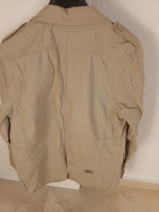 Chaqueta gabardina hombre beige