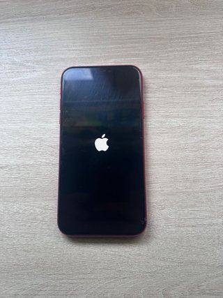 iPhone 11 64GB Rosso