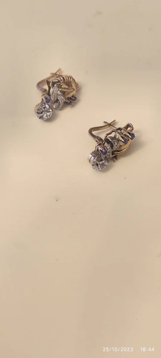 Pendientes Oro de 18k Zafiros y Diamantes