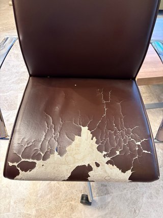 Silla de oficina giratoria con ruedas