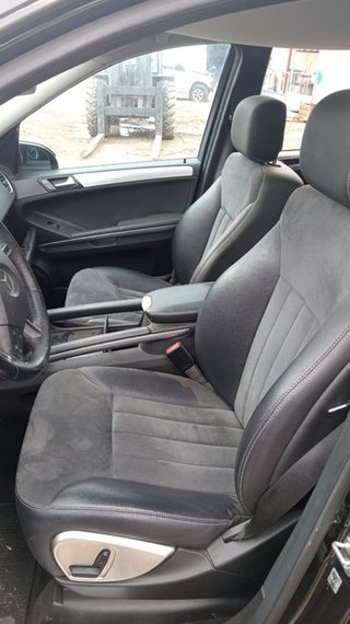 99557 tapa a6420101667 mercedes-benz clase ml (bm