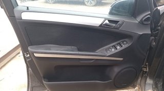 99557 tapa a6420101667 mercedes-benz clase ml (bm