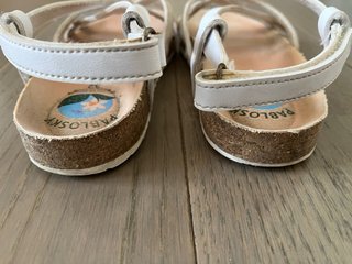 Sandalias Pablosky T32 Blancas y Doradas