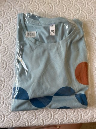 Camiseta Pampling azul y naranja