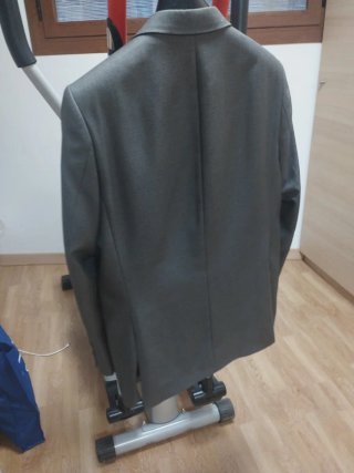 Traje de chaqueta gris hombre
