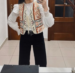 Chaleco de vestir mujer bordado