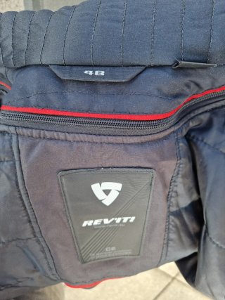 Chaqueta de moto Revit