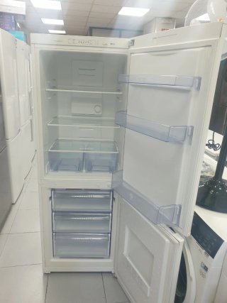 Nevera combi  1.70m x 60cm