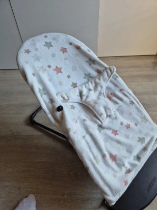 Mecedora BabyBjörn + funda invierno