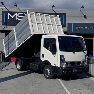 Nissan NT400 VEHÍCULOS INDUSTRIALES A MEDIDA | NISSAN CABSTAR · RENAULT MAXITY · IVECO DAILY