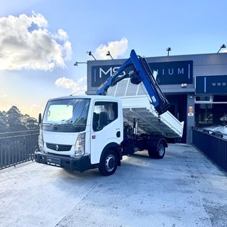 Nissan NT400 VEHÍCULOS INDUSTRIALES A MEDIDA | NISSAN CABSTAR · RENAULT MAXITY · IVECO DAILY