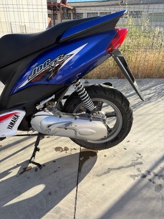 Yamaha Jog R Azul