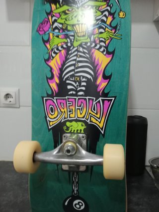 Skate Blacklabel Lucero Old School "TODO NUEVO"