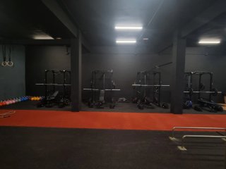 Se alquila espacio para entrenadores personales