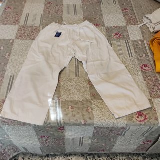 Karate. Trajes y sueltos
