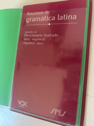 Diccionario ilustrado latín-español/ español-latín