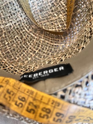 Sombrero Seeberger beige y negro