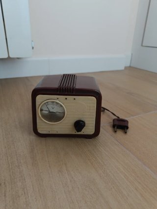 Radio Philips Antigua 44-A