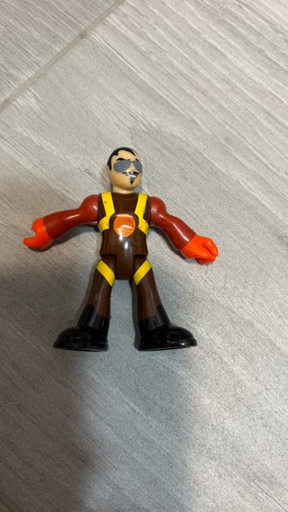 Figura articulada de acción