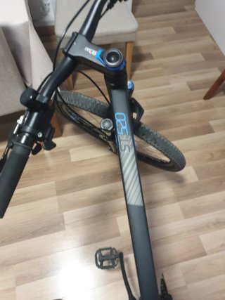 Rockrider ST 520 sport Trail Negra y azul