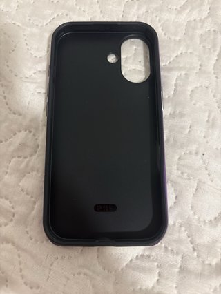 Funda Red Bull Purple Edition iPhone 16