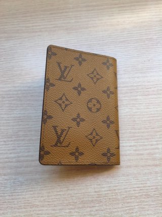 Billetera Marrón Monogram