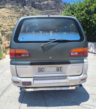 Mitsubishi Space Gear 4x4 L400