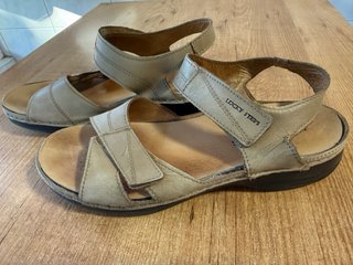 Sandalias Lucky Step Beige Talla 39