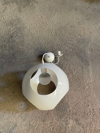 Lámpara colgante blanca moderna