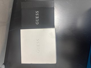 Caja para reloj Guess auténtica