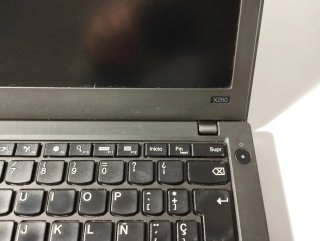 Portátil Thinkpad X250 con cargador y baterías