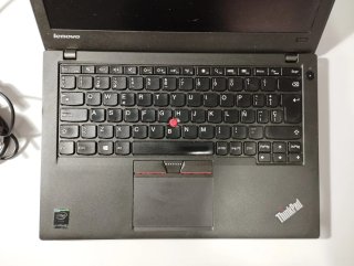 Portátil Thinkpad X250 con cargador y baterías