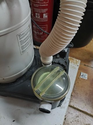 Bomba de piscina con filtro de arena