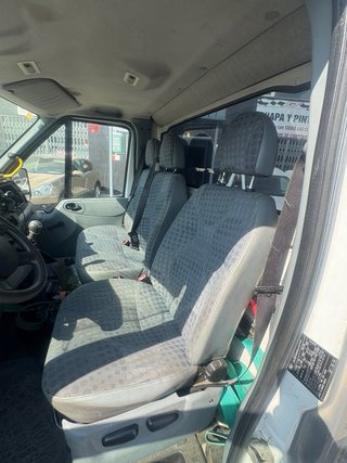 Ford Transit grua 3.500