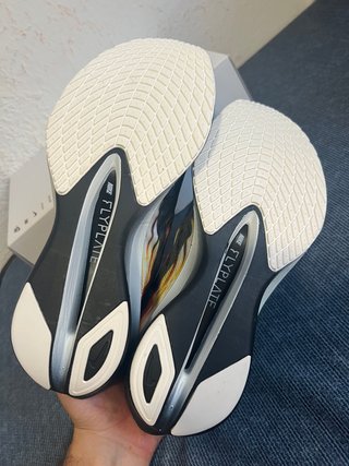 Nike ZoomX Vaporfly Next% 4