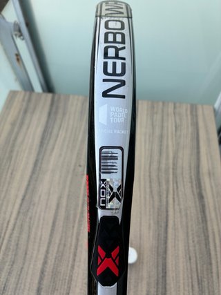 Pala Padel Nox Nerbo WPT 38mm + grip de regalo