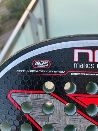 Pala Padel Nox Nerbo WPT 38mm + grip de regalo