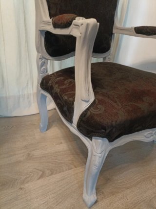Sillón estilo Luis XV vintage, retro