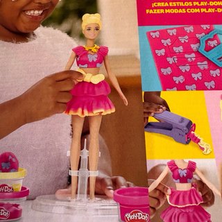 Play-Doh Barbie Ruffles & Bows Set