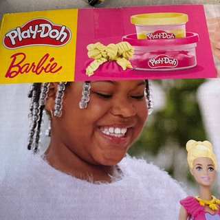 Play-Doh Barbie Ruffles & Bows Set