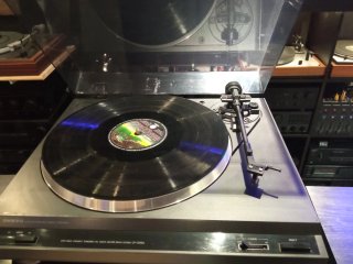 Tocadiscos Onkyo Auto-Return Belt Drive