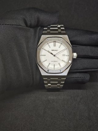 Seiko Mod Royal Oak Blanco White