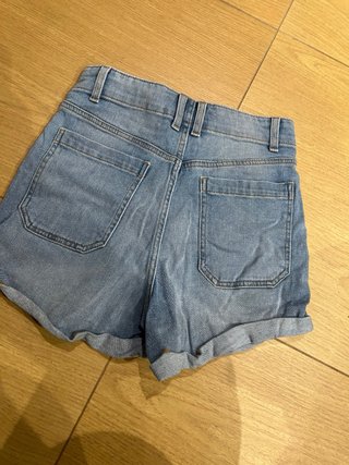 Shorts vaqueros cortos