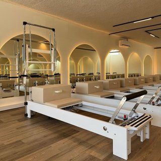 Máquinas Pilates Reformer